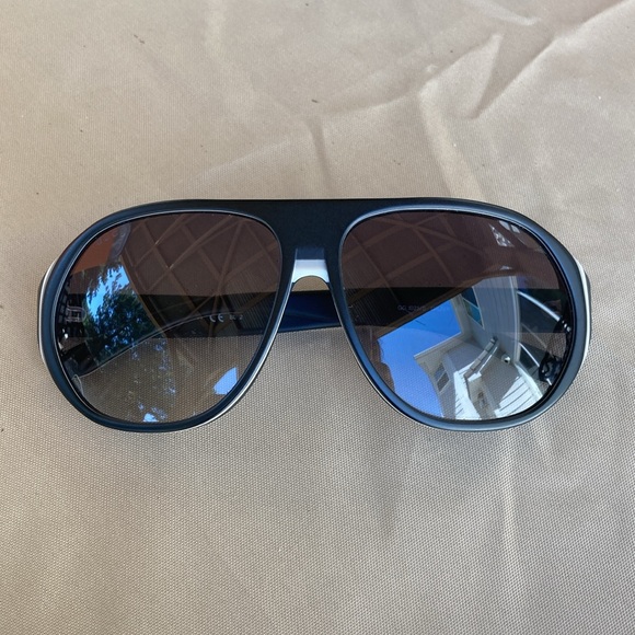 Gucci gradient sunglasses authentic - Picture 1 of 8
